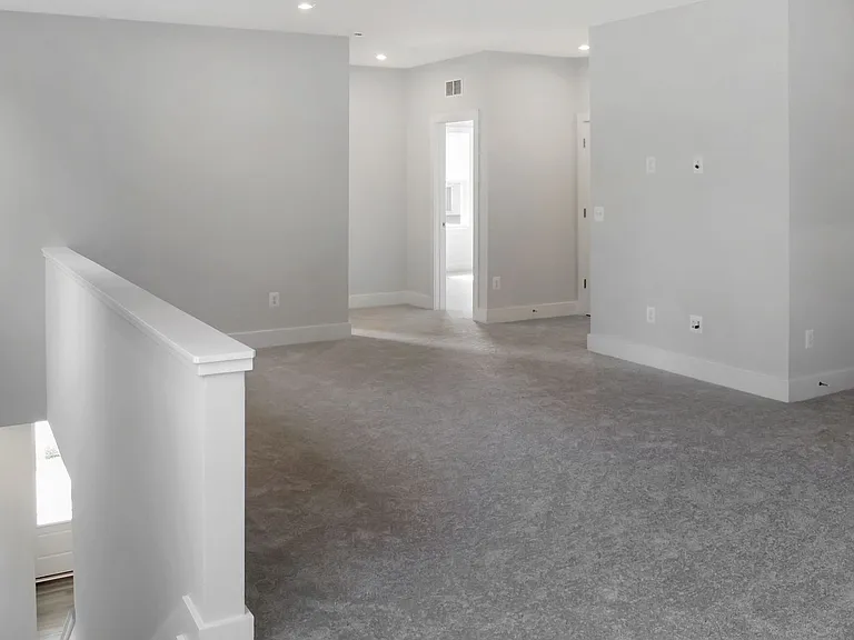 1629 Koch Ct — Photo 13