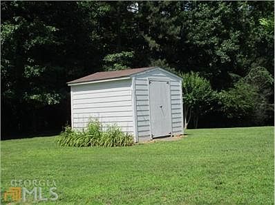 5th image of 8594 Timber Lane Dr
