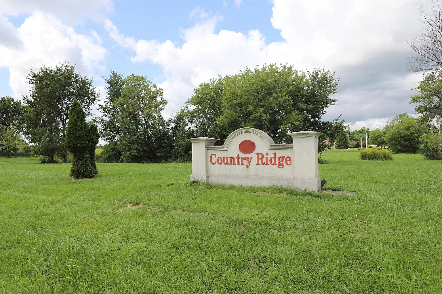 Country Ridge Trl photo 1
