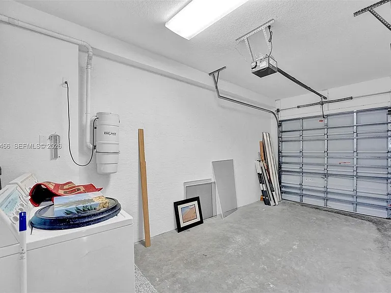 602 S Federal Hwy #12 — Photo 24