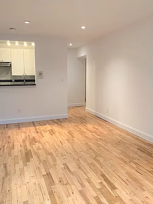 Rented by Dynamik Realty | media 9