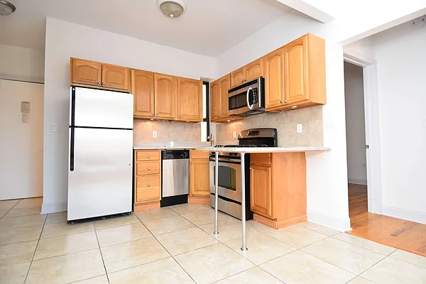 Rented by Bold New York | media 8