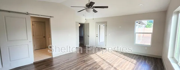 3129 E Turney Ave — Photo 6