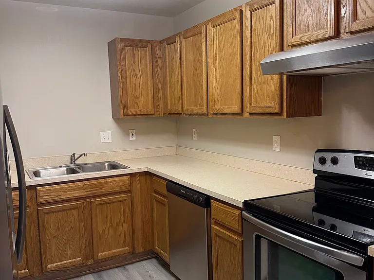 23296 Cornerstone Village Dr — Photo 4