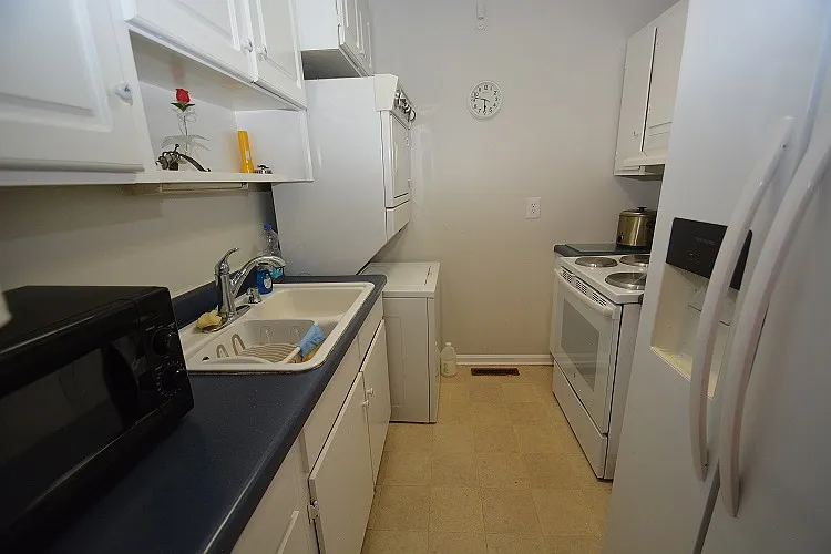 3407 Facade St — Photo 3
