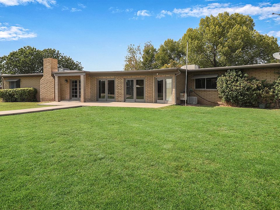 1st image of 10326 W Encanto Blvd