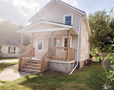 516 Eastchester St, Monroe, MI, 48161