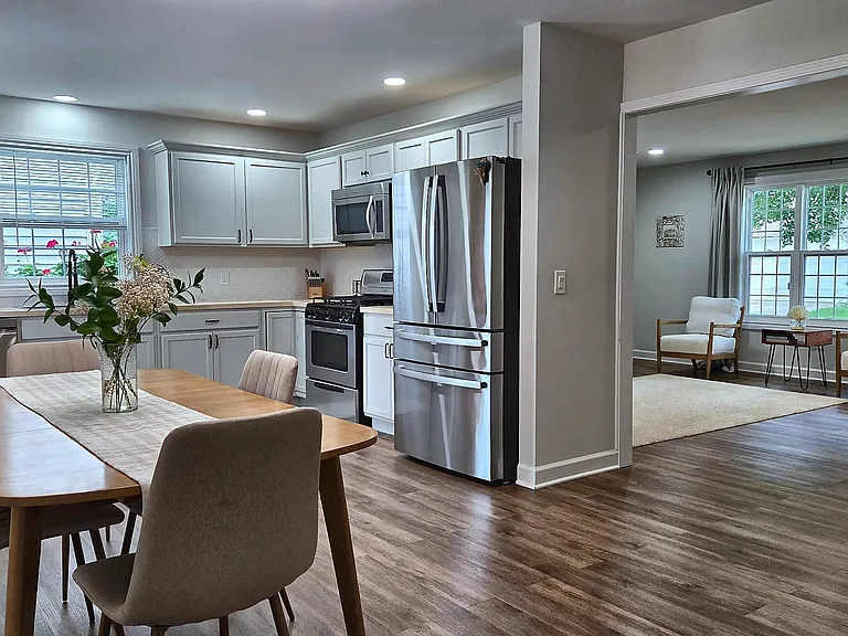 2860 Garden Dr — Photo 5