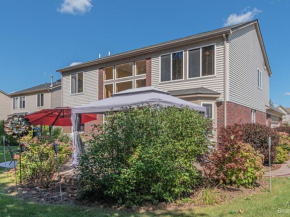 4th image of 8788 Lilly Dr