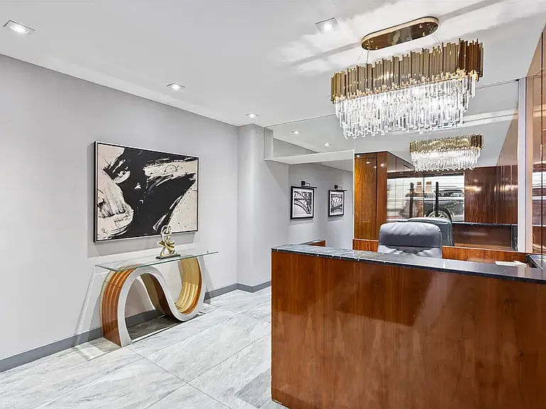 15 W 55th St #3B — Photo 16