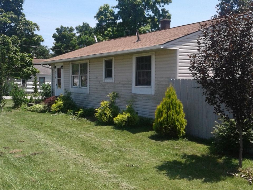 2nd image of 6979 London Groveport Rd