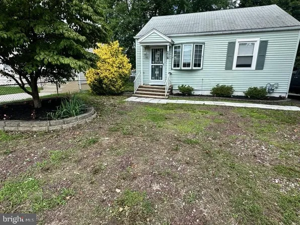 417 E Browning Rd, Bellmawr, NJ 08031