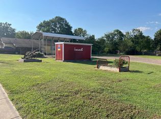 394 E 6th St, Waldron, AR 72958