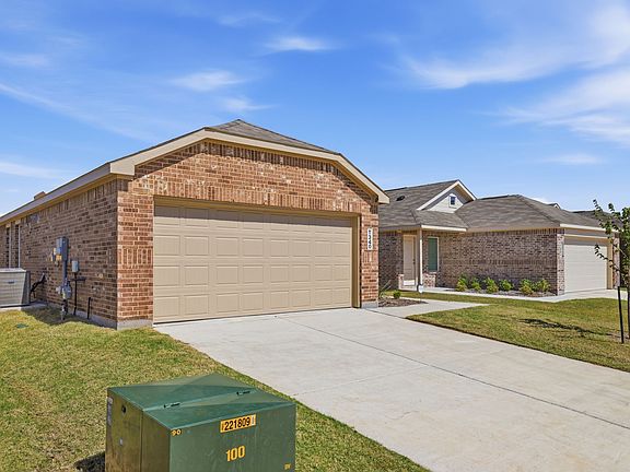2nd image of 1340 Wedgeleaf Ln