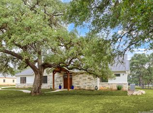 1133 Horseshoe Fls, Bandera, TX 78003