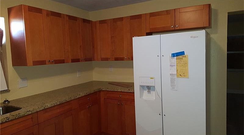 1st image of 623 NW 1st Way