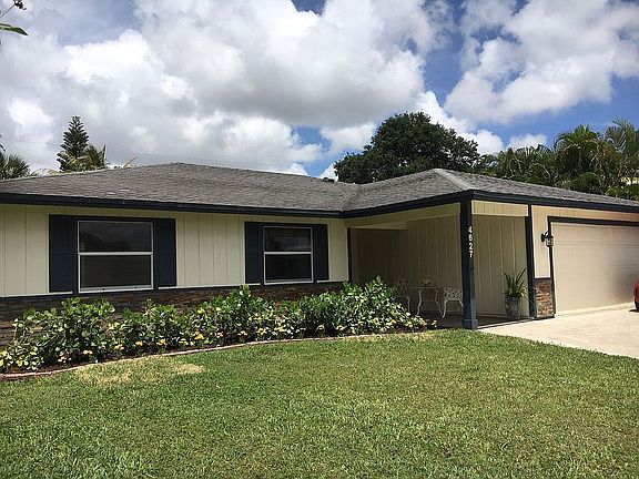 2nd image of 4627 Dolphin Dr