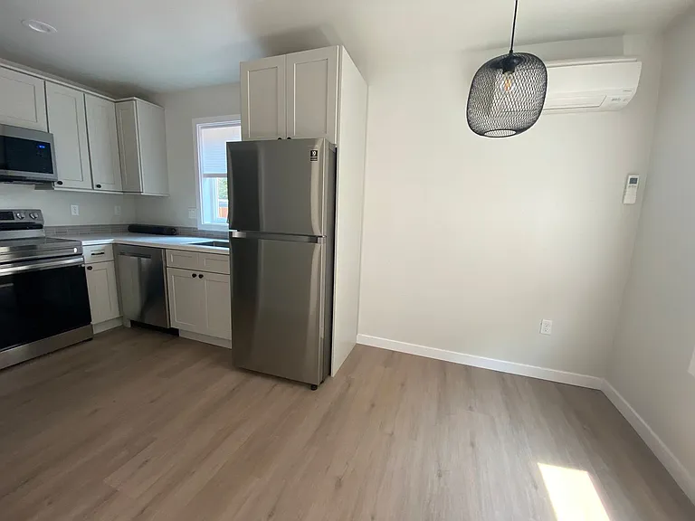 2648 SE 107th Ave #B — Photo 4