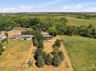 47649 Surrell St, Sioux Falls, SD 57104
