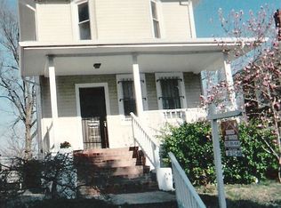 2909 26th St NE, Washington, DC 20018