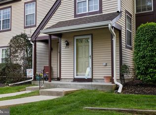 252 Andover Pl, Robbinsville, NJ 08691