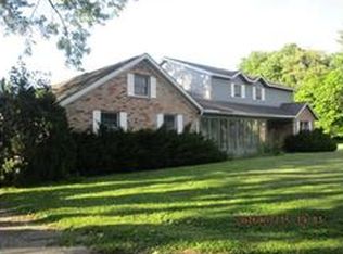 1380 W Country Club Rd, Crawfordsville, IN 47933