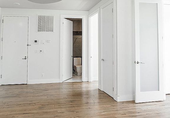 5th image of 88 Jefferson St #305