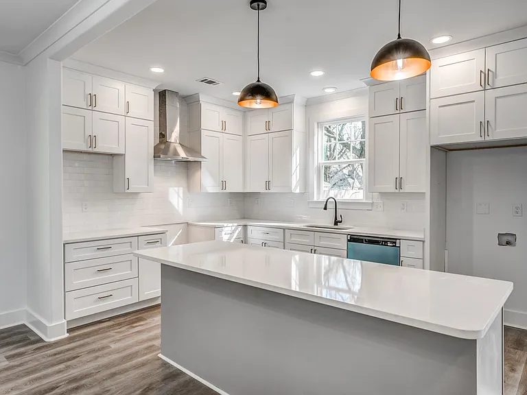 1737 Euclid Ave — Photo 5
