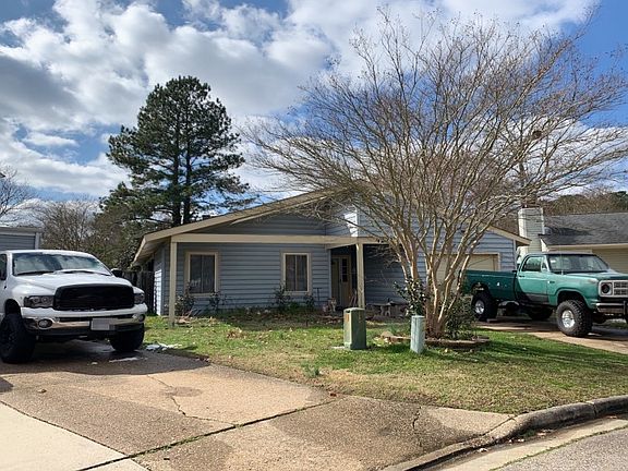 3rd image of 4221 Buttonwood Ct