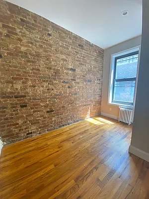 Rented by Corcoran | media 14