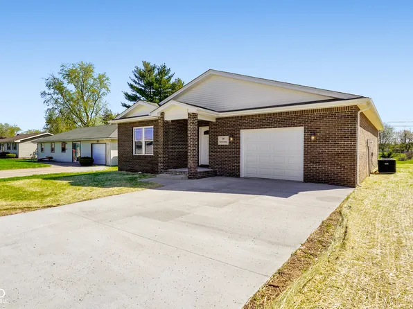 240 Western Pkwy, Seymour, IN 47274