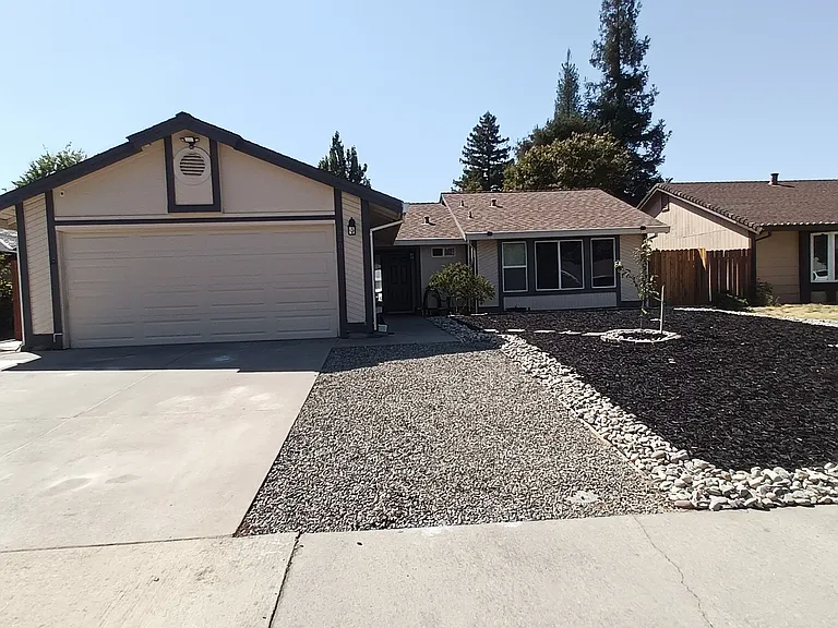 8205 Clarion Cir — Photo 1