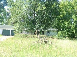 901 W Holland Lake Rd, Sidney, MI 48885