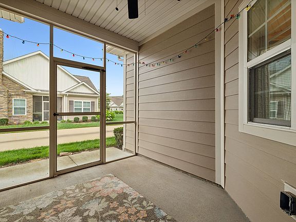 4th image of 2220 Stonecenter Ln