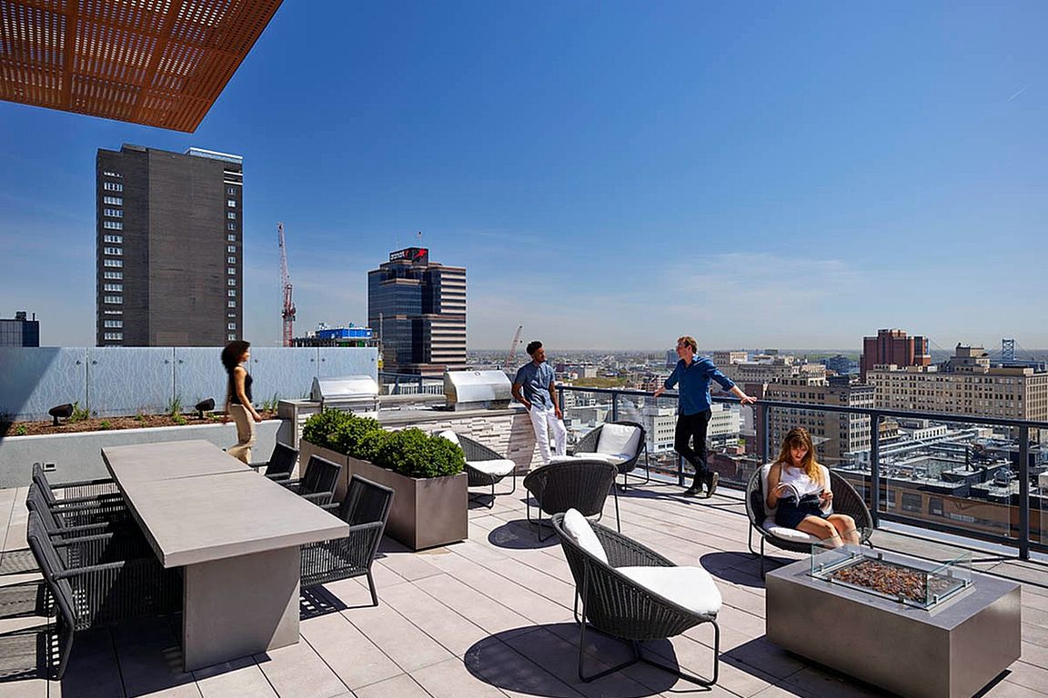 1213 Walnut-Spring_ext e