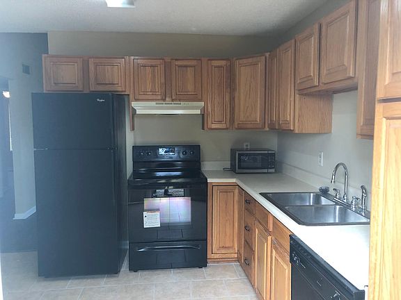 4th image of 119 Stoneridge Dr #119