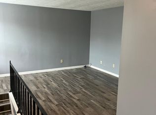 210 Taff Cir APT C, Louisville, OH