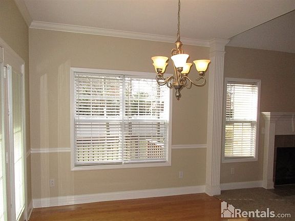 4th image of 437 Bethany Cir