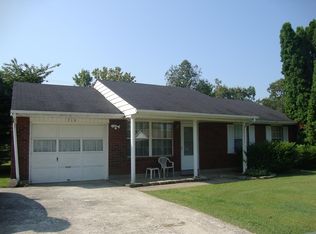 714 Kimberly Ct, Radcliff, KY 40160