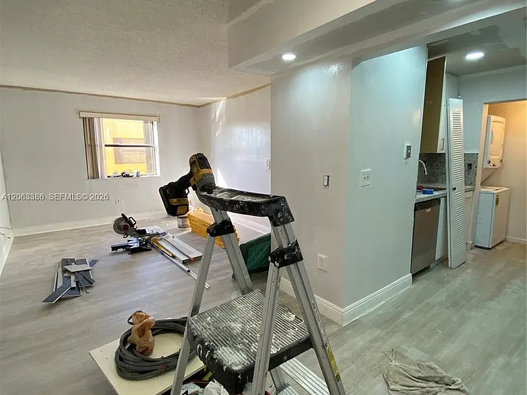 556 NW 114th Ave #203 — Photo 17