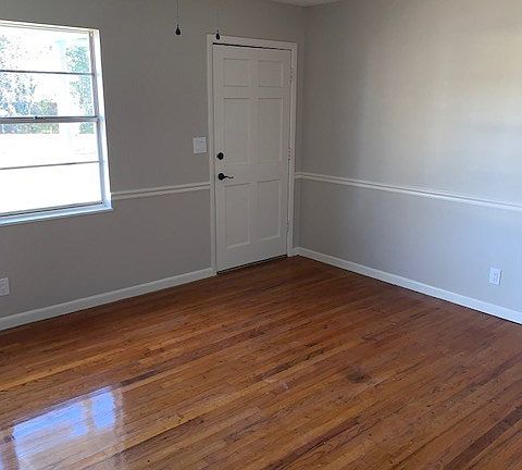 5th image of 108 Merrily Dr