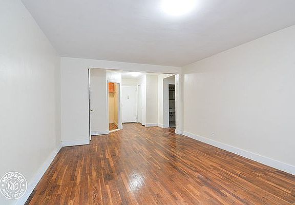 4th image of 270 Clarkson Ave #417
