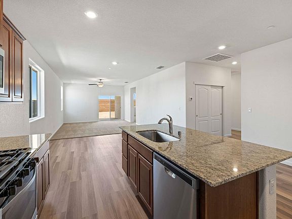 3rd image of 3418 Sting Way