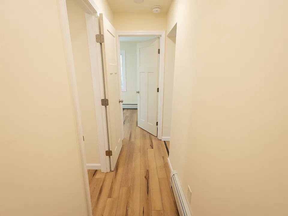146 East Ave #2