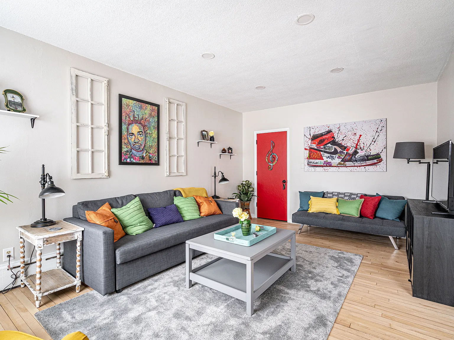 2 bed, 1200 sqft, $1,500 — Photo 2