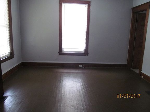 3rd image of 2144 Francis Ave SE #1