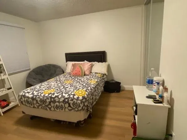 (undisclosed Address), Chatsworth, CA 91311