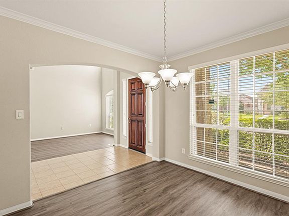 4th image of 4010 Brookfield Run Ln