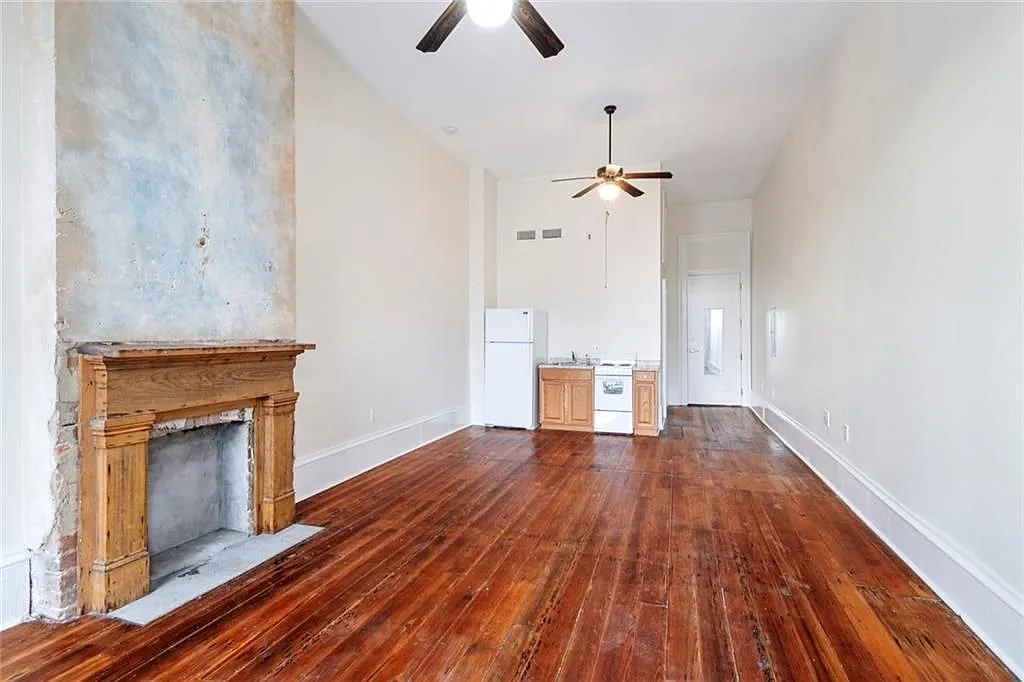 1 bed, 1.0 bath, 600 sqft, $1,600 — Photo 2