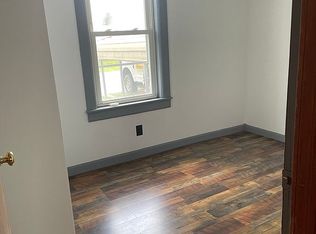 1009 Hill St, Pulaski, VA 24301